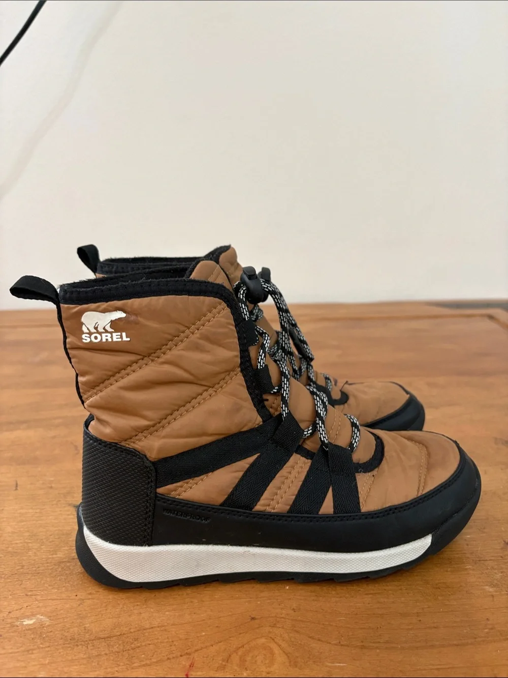 Sorel Snow Cinch Tie Boots Size 3